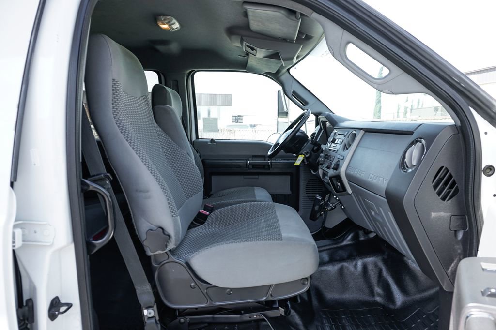 Used 2015 Ford F650 2WD Crew Cab Super Duty image 47