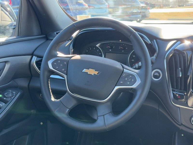 Used 2023 Chevrolet Traverse LT w/ LPO, Floor Liner Package image 14