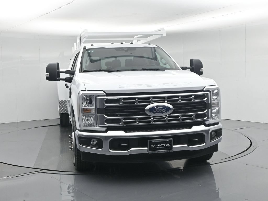 New 2026 Ford F350 XL w/ XL Chrome Package RWD image 33
