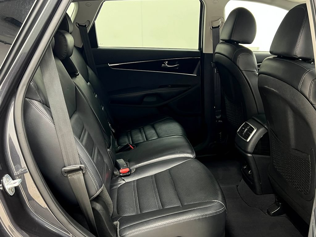 Used 2019 Kia Sorento EX AWD/4WD image 33