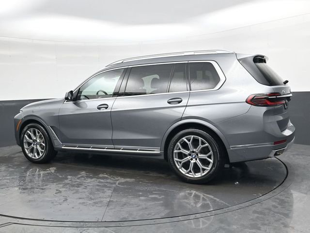 Used 2024 BMW X7 xDrive40i image 6
