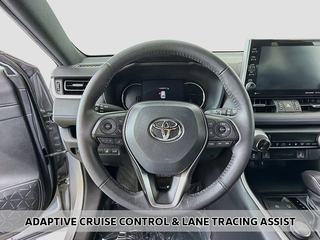 Used 2022 Toyota RAV4 XSE w/ XSE Grade Weather Package AWD/4WD image 4