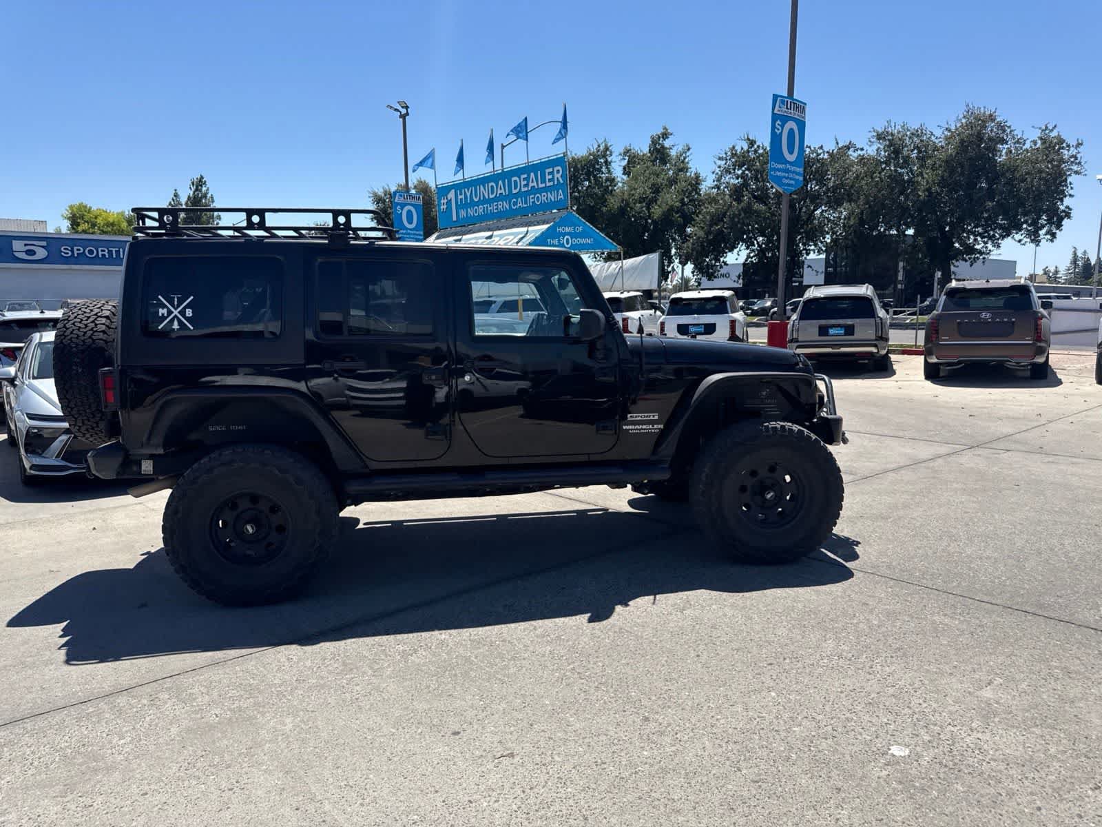 Used 2015 Jeep Wrangler Unlimited Sport w/ Quick Order Package 24S AWD/4WD image 4