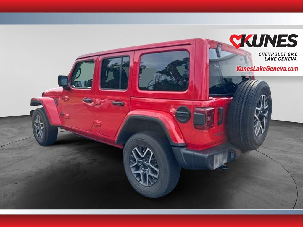 Used 2025 Jeep Wrangler Unlimited Sahara AWD/4WD image 10