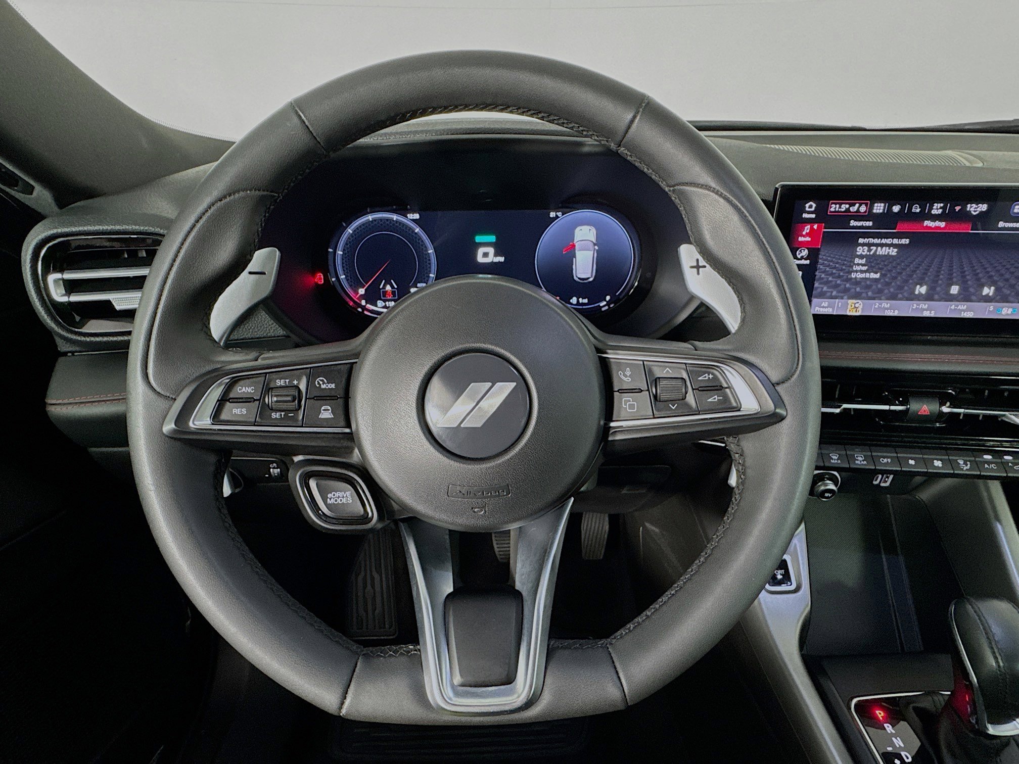 Used 2024 Dodge Hornet R/T image 11