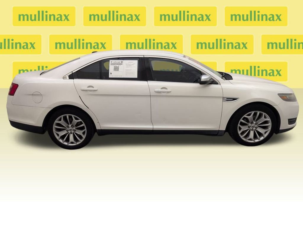 Used 2013 Ford Taurus Limited image 2