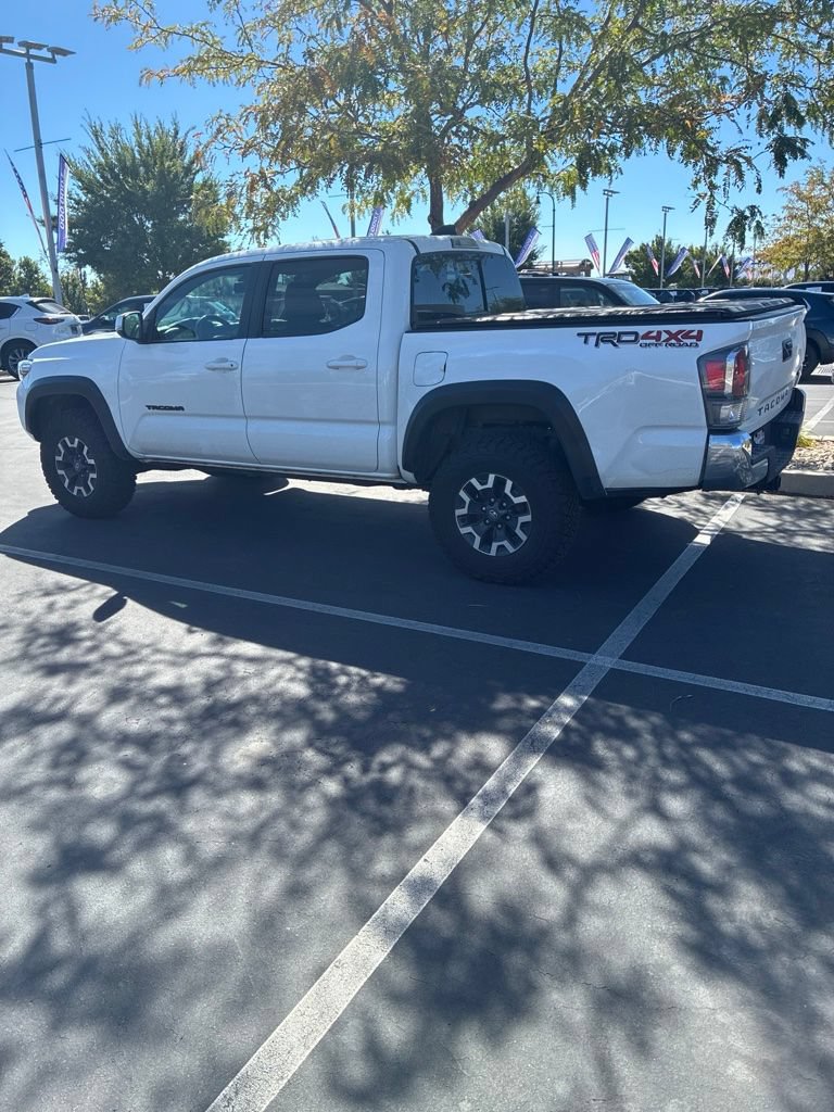 Used 2021 Toyota Tacoma TRD Off-Road w/ Blackout Package (TMS) AWD/4WD image 6