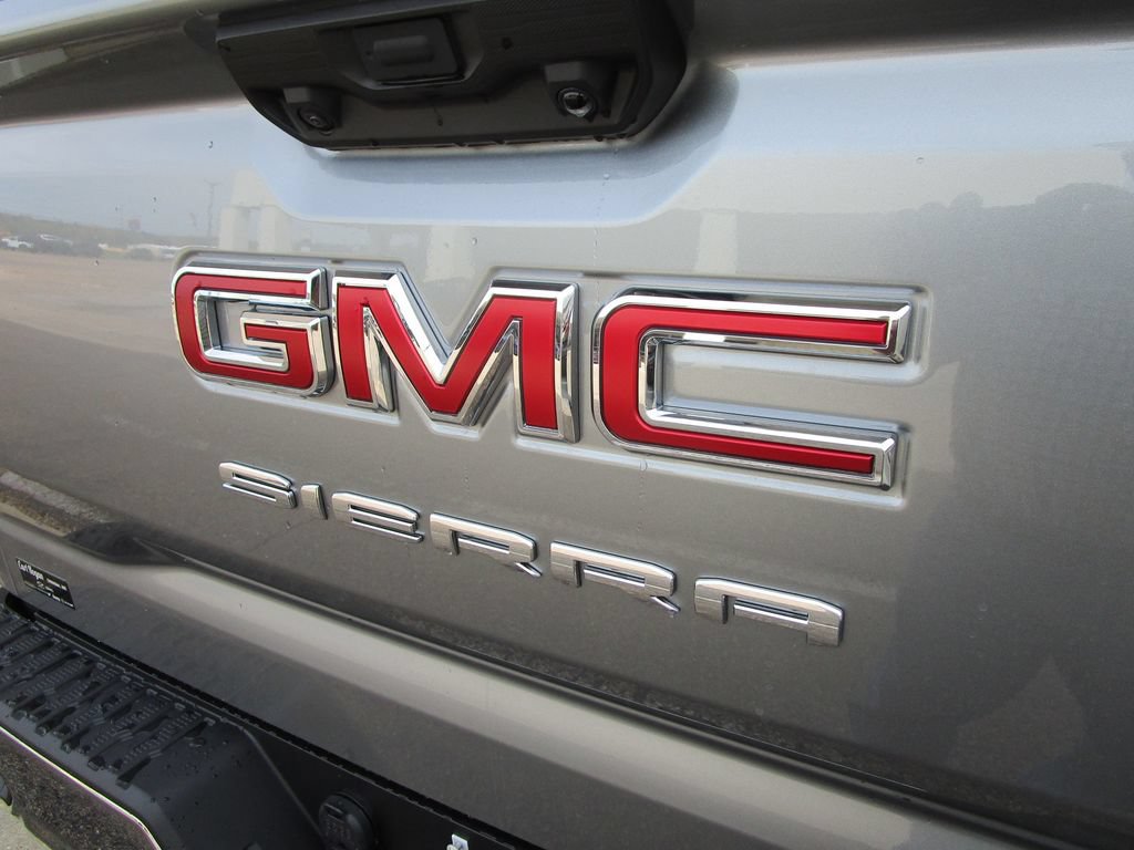Used 2026 GMC Sierra 1500 SLE AWD/4WD image 19