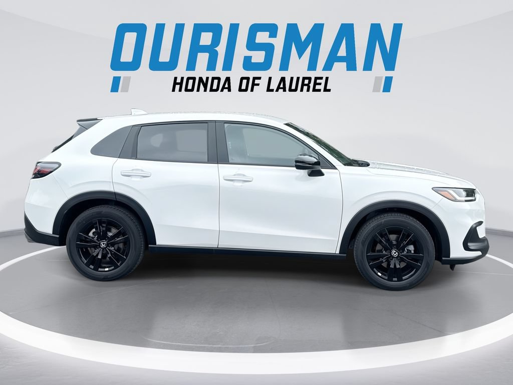 New 2027 Honda HR-V Sport image 9