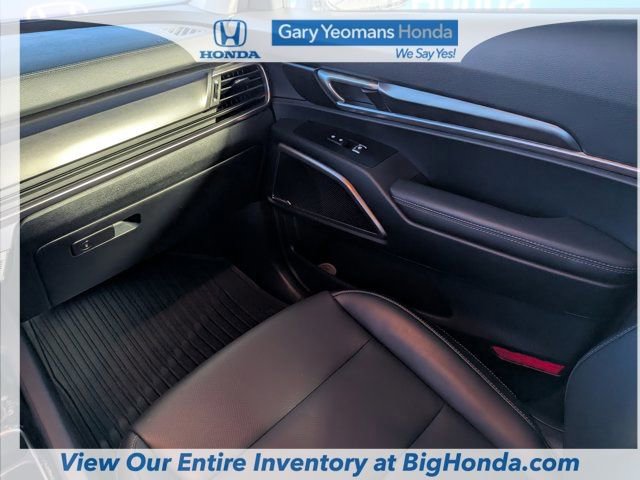 Used 2025 Kia Telluride LX FWD image 21