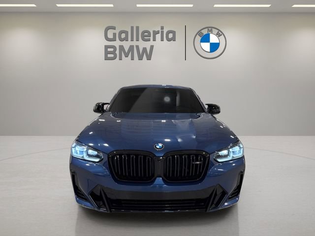Used 2024 BMW X4 M40i w/ Premium Package image 3