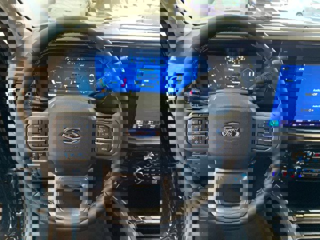 New 2026 Ford F350 Lariat image 19