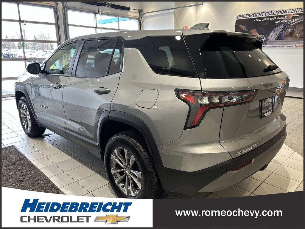 Used 2026 Chevrolet Equinox LT w/ Convenience Package II image 5