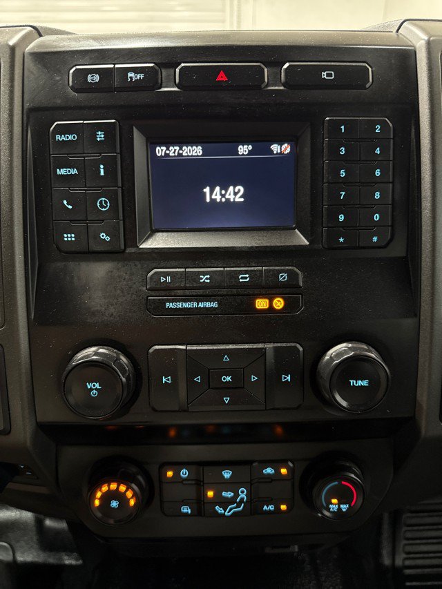 Used 2022 Ford F250 XL w/ Power Equipment Group AWD/4WD image 19