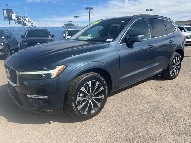 Used 2023 Volvo XC60 B5 Core w/ Climate Package image 1
