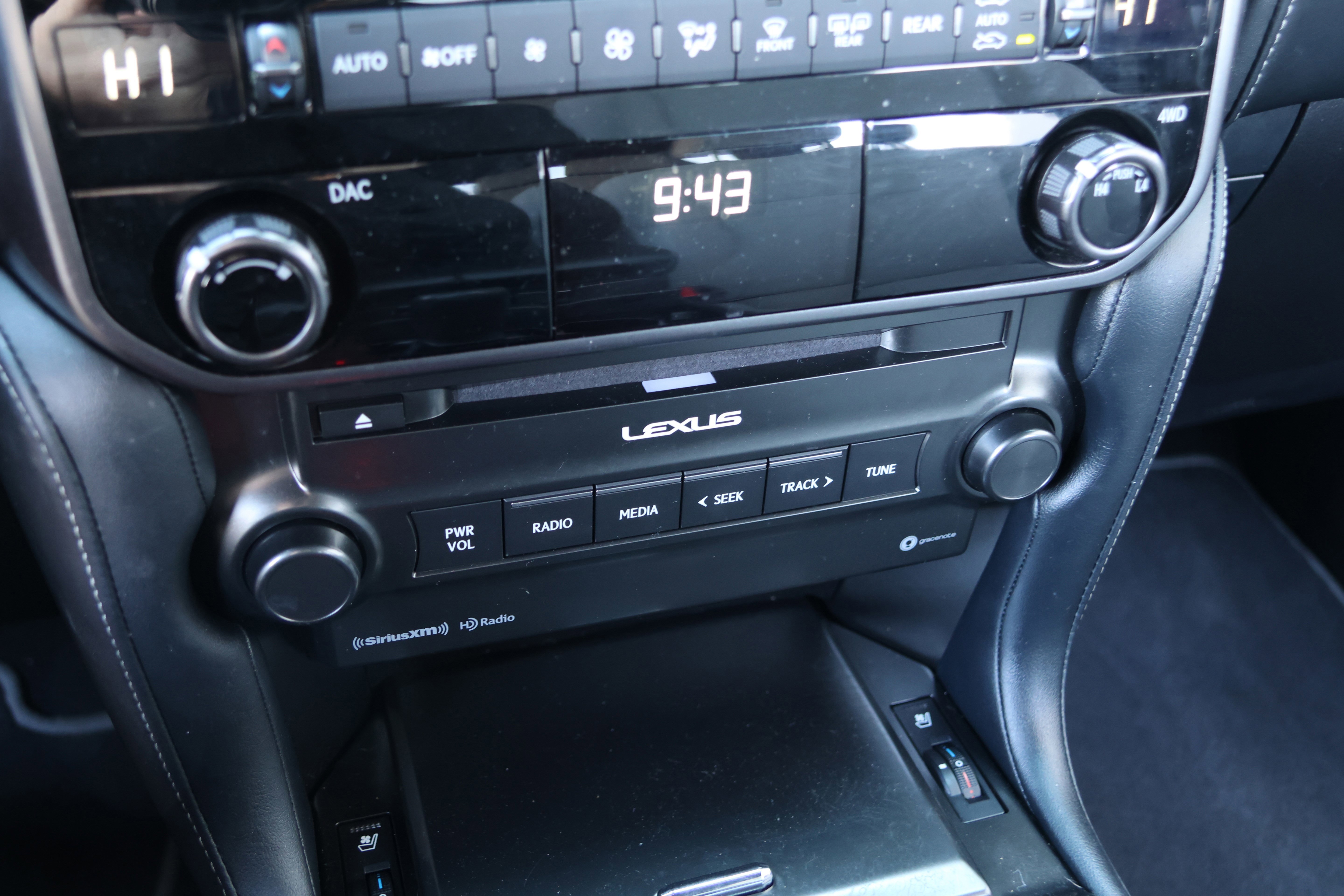 Used 2023 Lexus GX 460 w/ Black Line Special Edition image 27