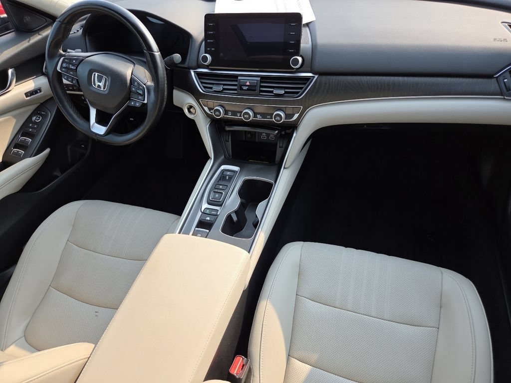 Certified 2021 Honda Accord Touring image 30