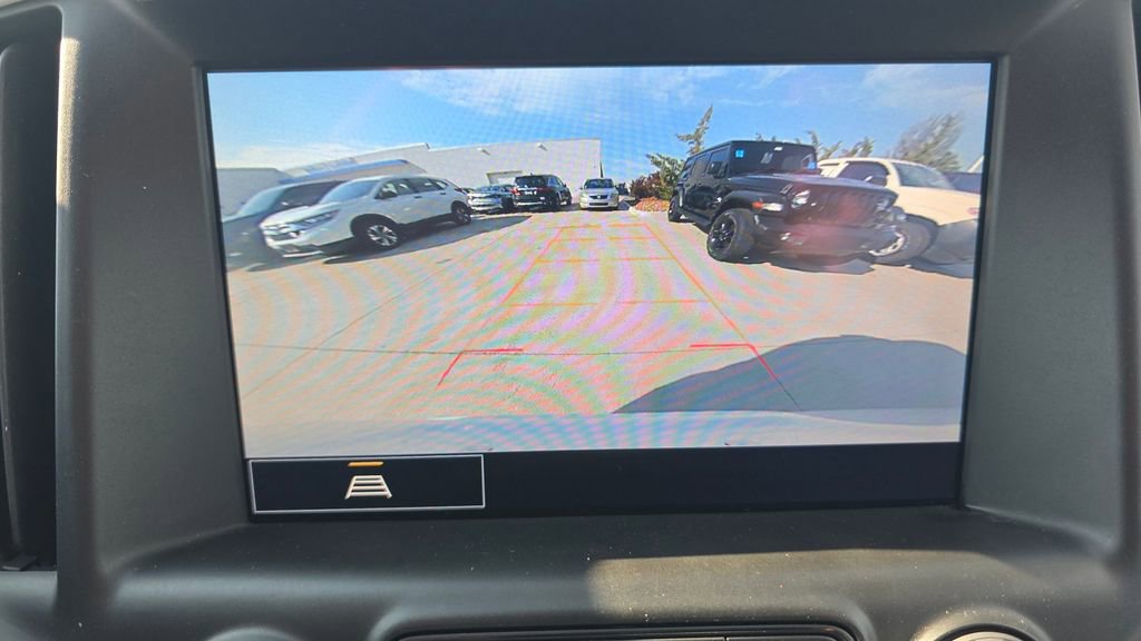 Used 2024 GMC Terrain SLT image 21