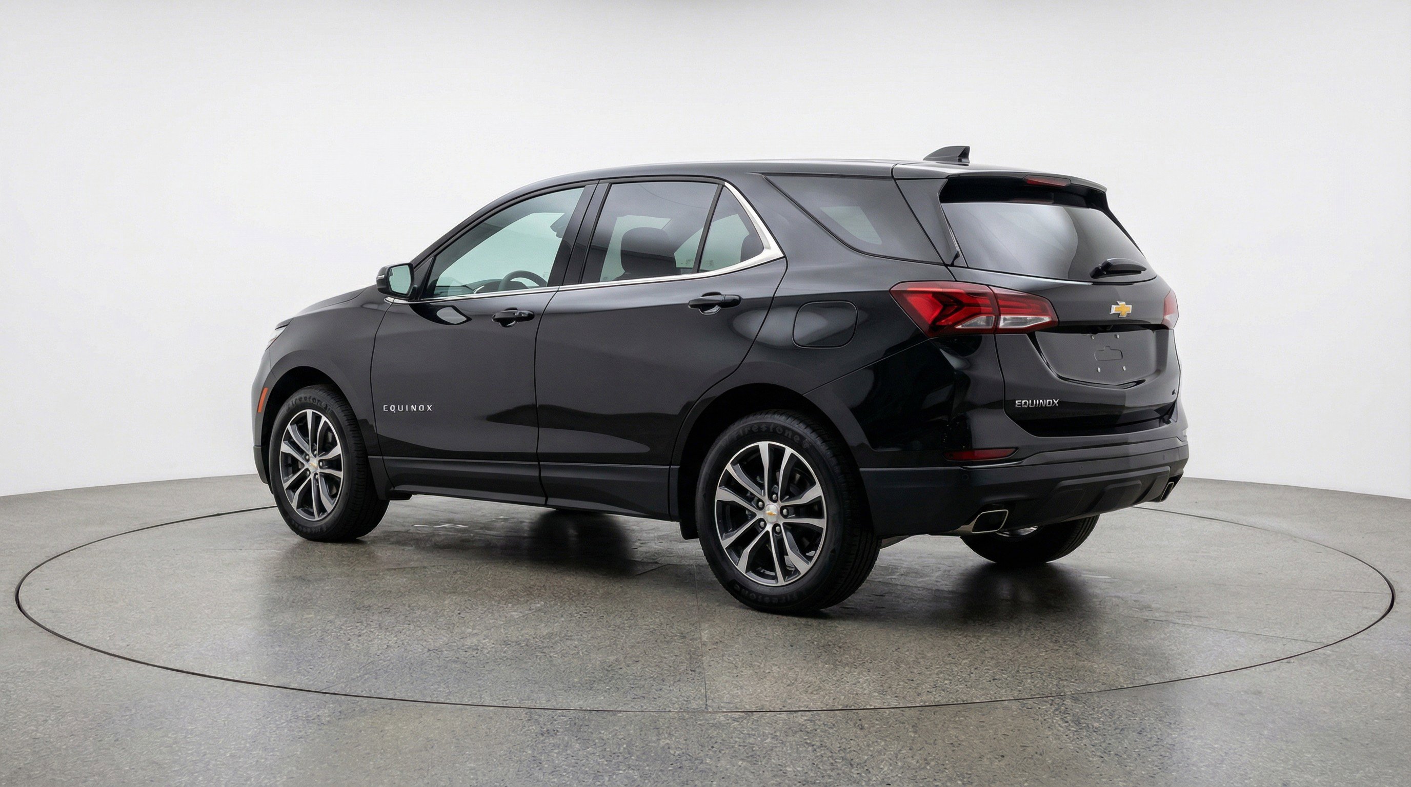Used 2025 Chevrolet Equinox LT FWD image 6