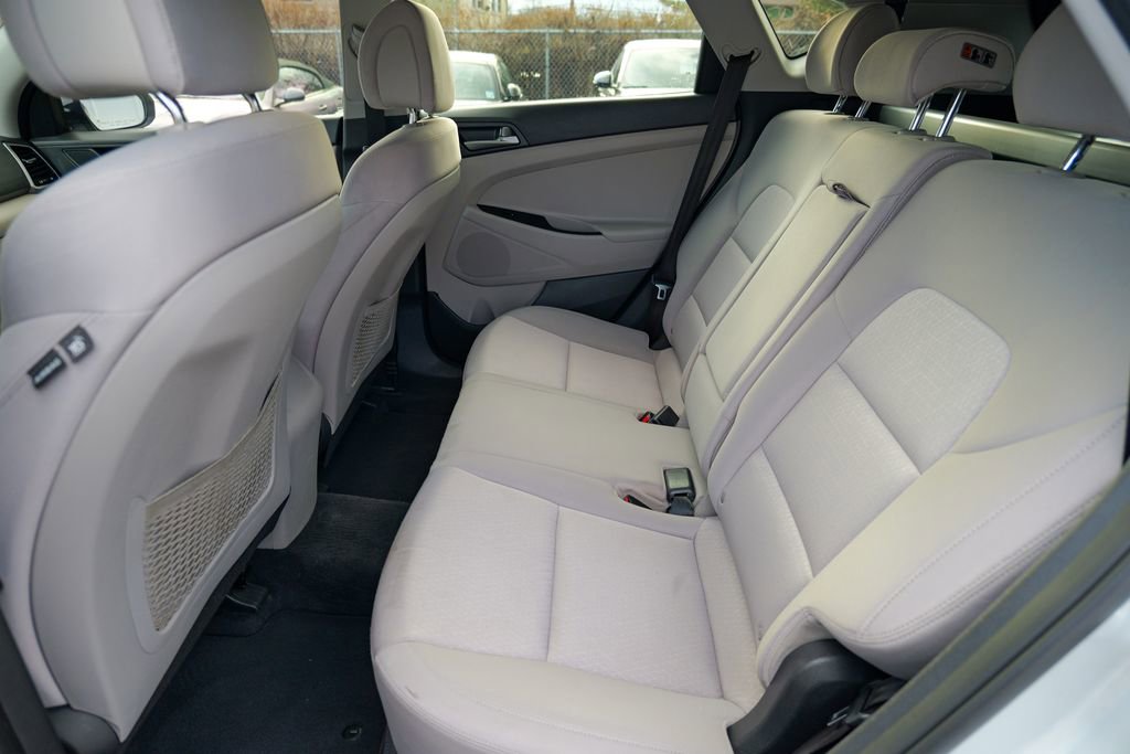 Used 2018 Hyundai Tucson SEL image 25
