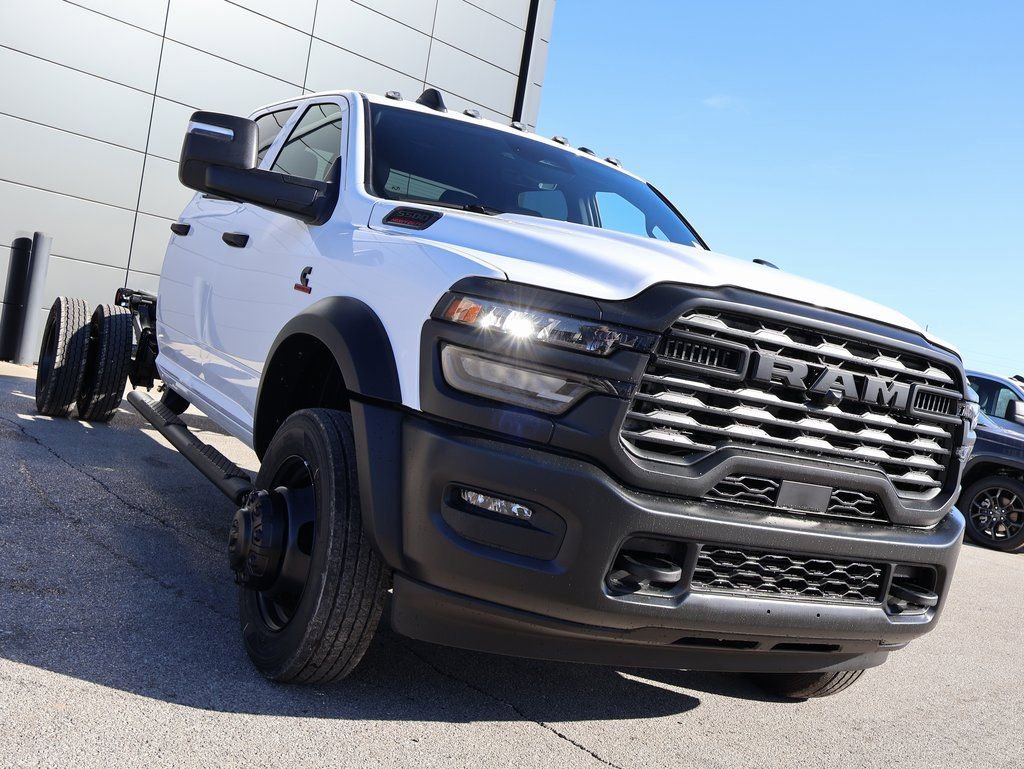 New 2026 RAM 5500 Tradesman AWD/4WD image 6