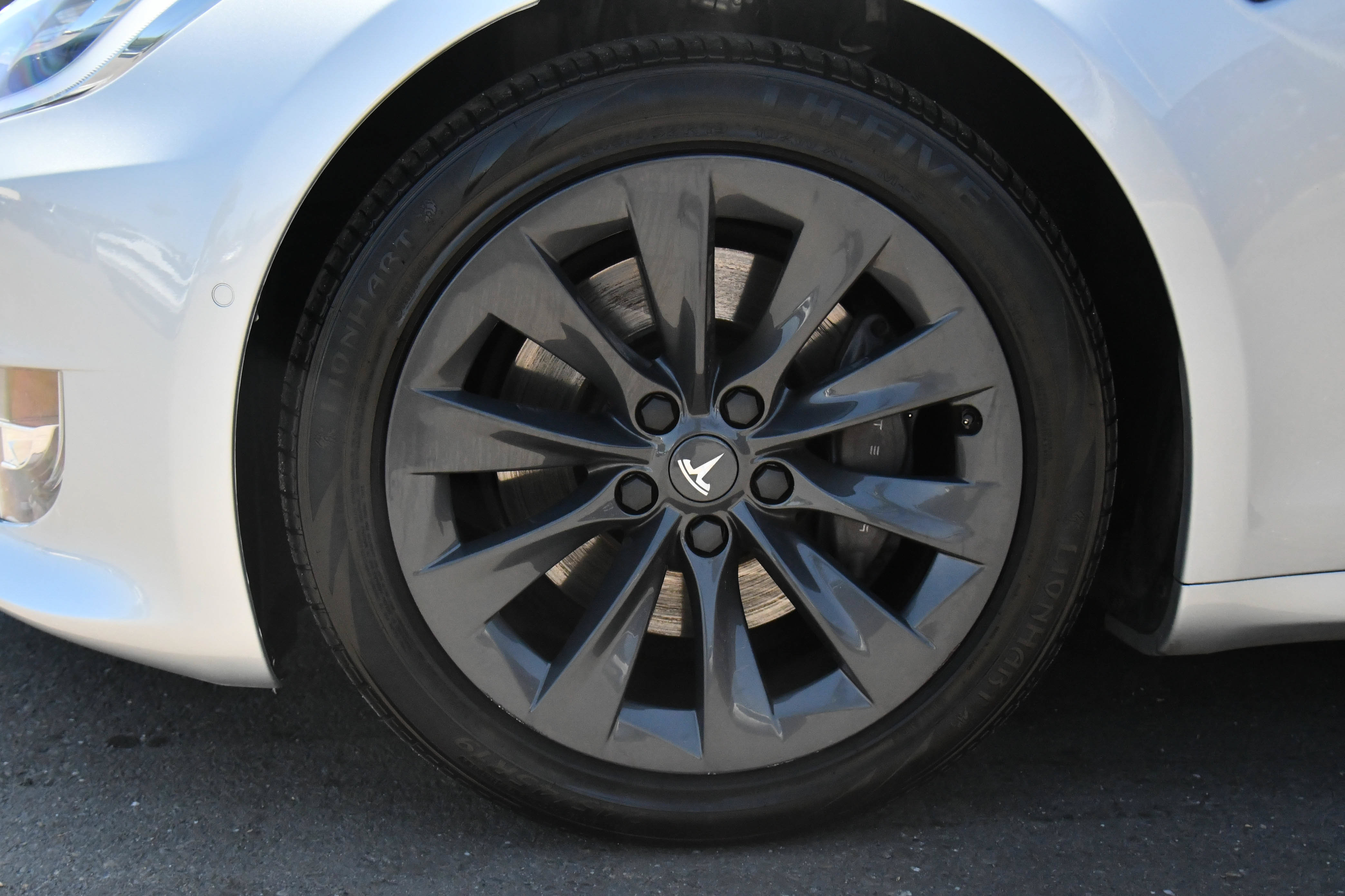 Used 2018 Tesla Model S 75D AWD/4WD image 12