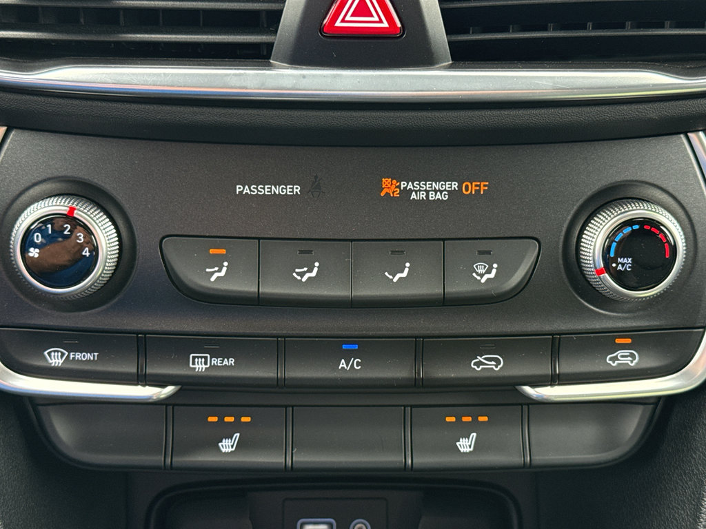 Used 2019 Hyundai Santa Fe SEL AWD/4WD image 28