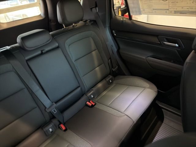 New 2026 GMC Terrain AT4 w/ Convenience Package III image 31