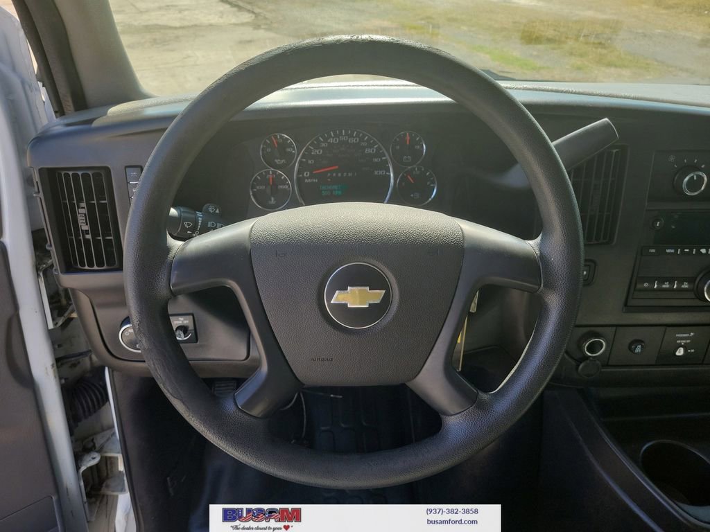 Used 2015 Chevrolet Express 2500 image 14