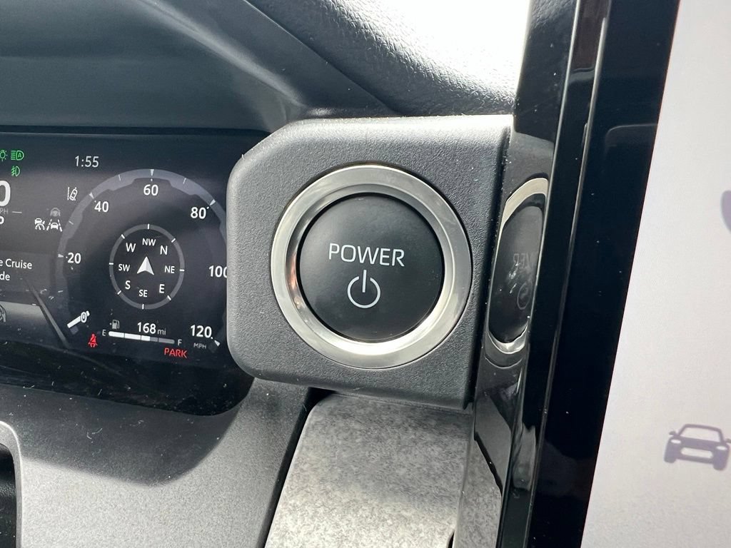 Certified 2025 Toyota 4Runner TRD Off-Road AWD/4WD image 32