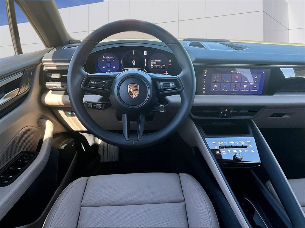 New 2026 Porsche Macan 4 Electric image 15