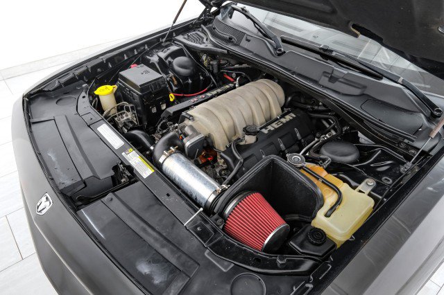 Used 2009 Dodge Challenger SRT8 w/ SRT Option Group II RWD image 41