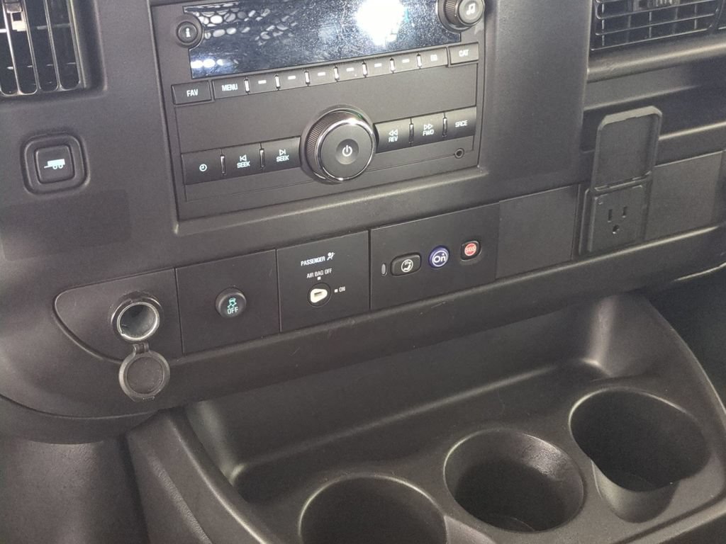 Used 2025 GMC Savana 2500 w/ Driver Convenience Package RWD image 24