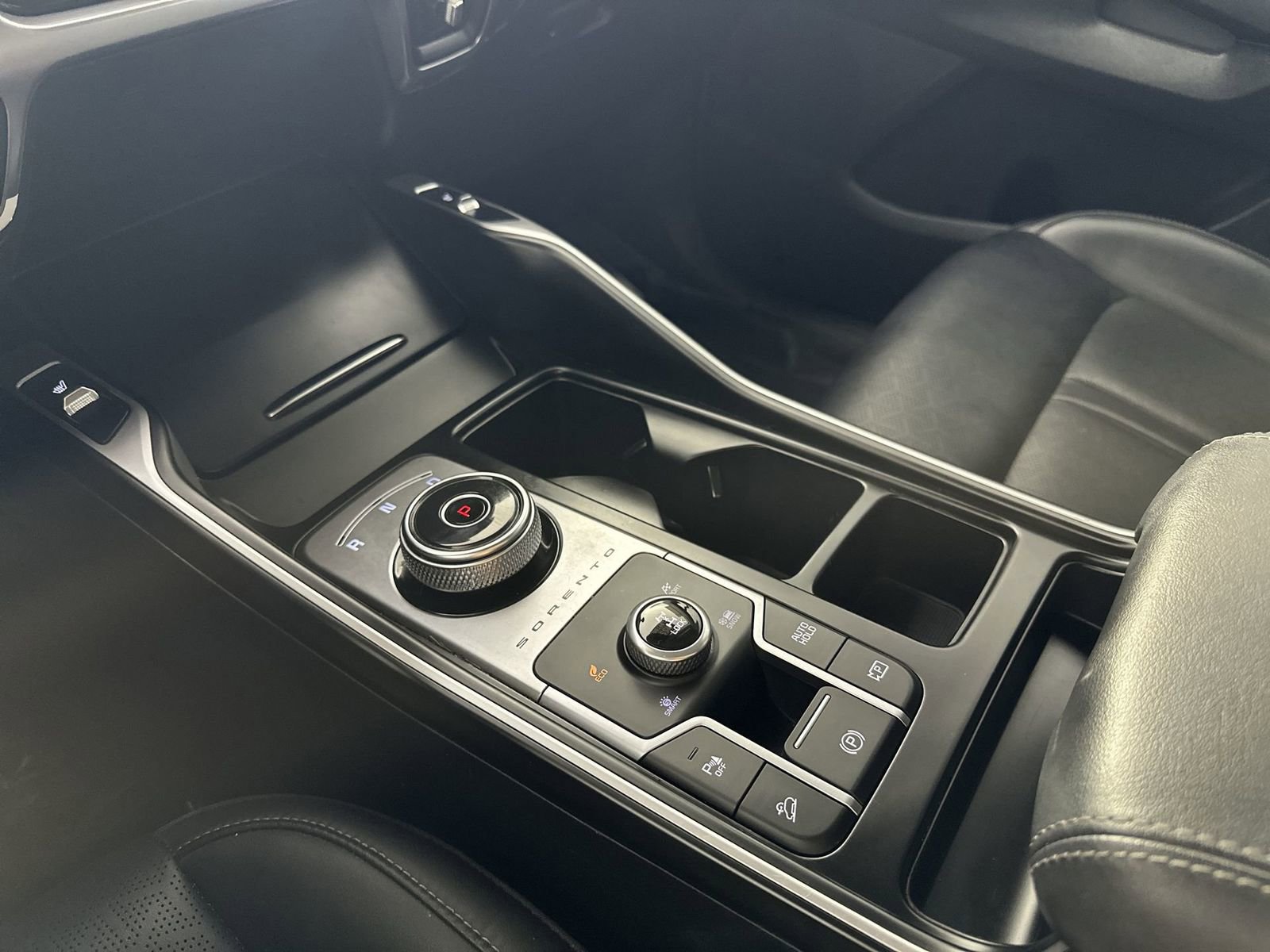 Used 2022 Kia Sorento S image 21