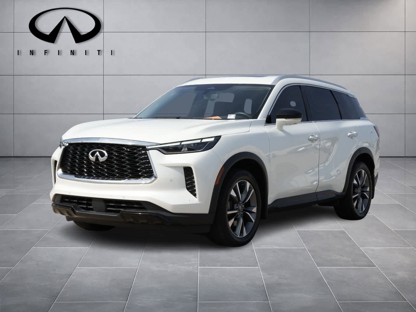 Certified 2023 INFINITI QX60 Luxe w/ Cargo Package FWD image 1