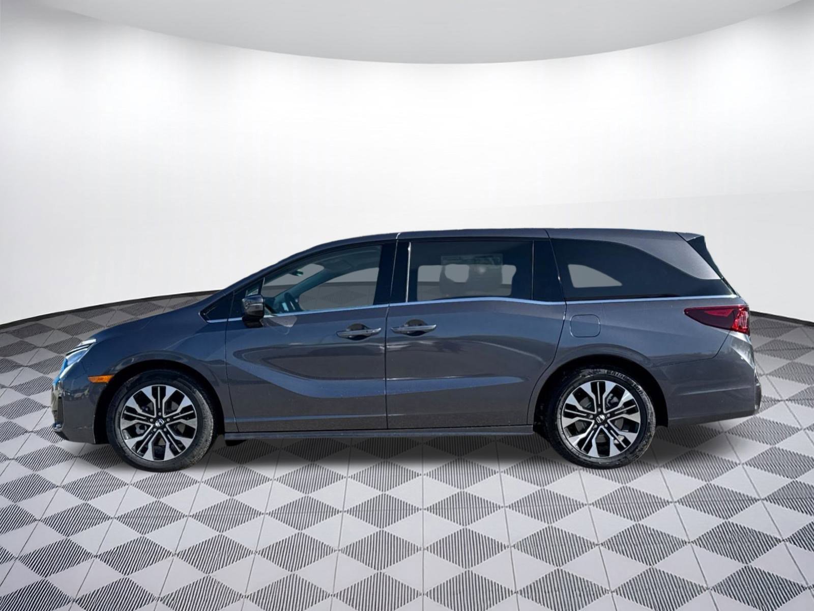 New 2026 Honda Odyssey Elite image 2