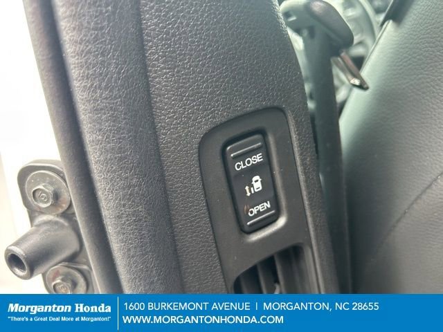 Used 2024 Honda Odyssey EX-L image 28
