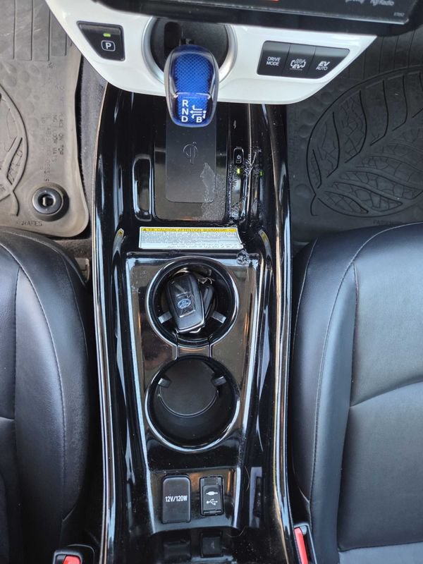 Used 2017 Toyota Prius Prime Advanced w/ Protection Package FWD image 23
