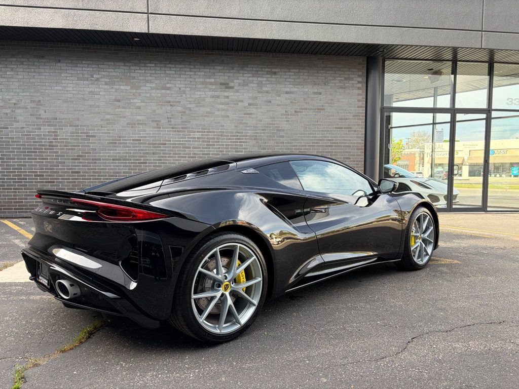 New 2026 Lotus Emira SE RWD image 4