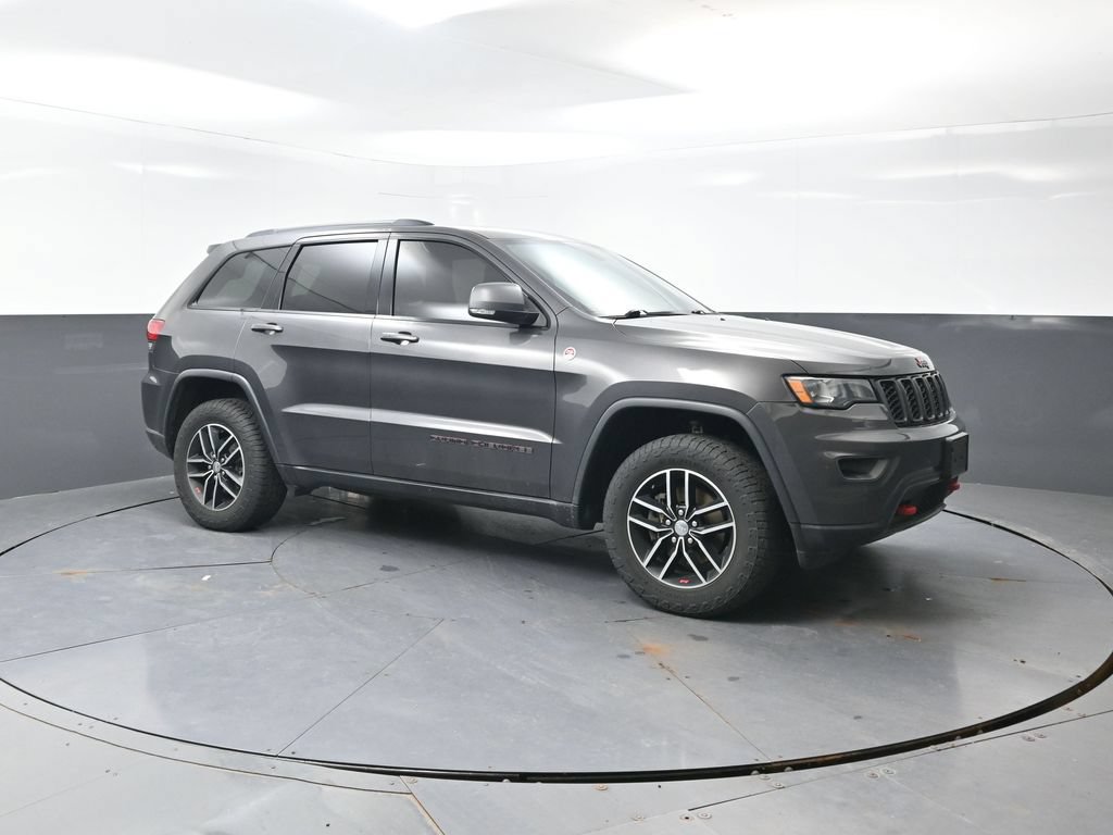 Used 2017 Jeep Grand Cherokee Trailhawk AWD/4WD image 5