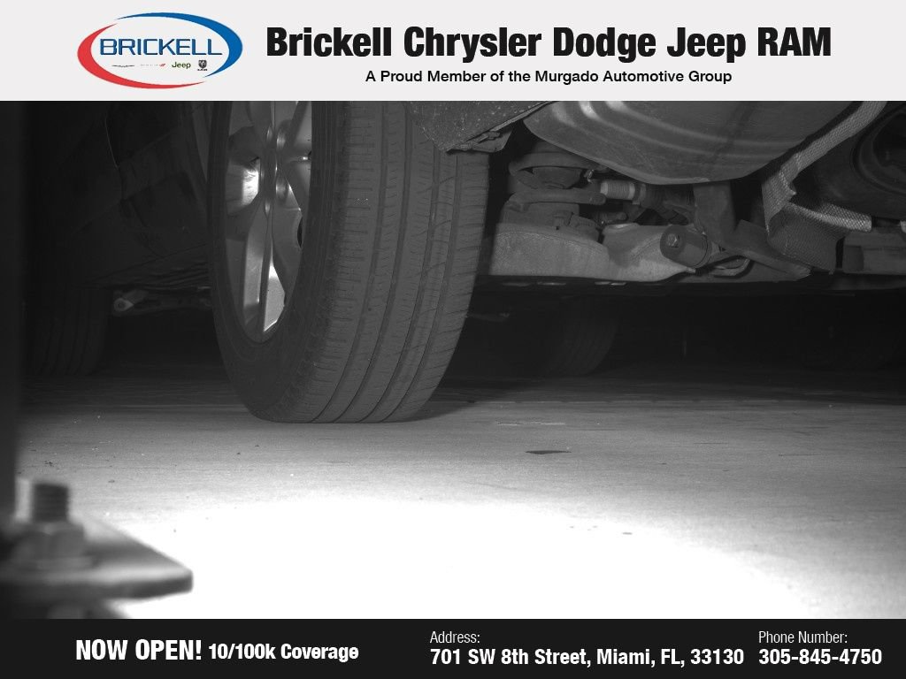 Used 2019 Land Rover Discovery SE image 21