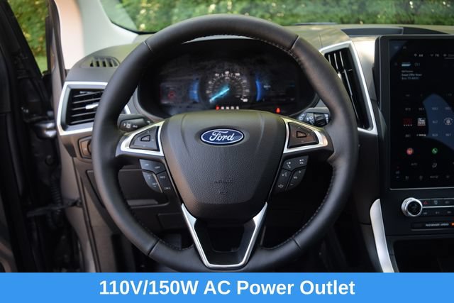 Used 2024 Ford Edge SEL w/ Convenience Package AWD/4WD image 4