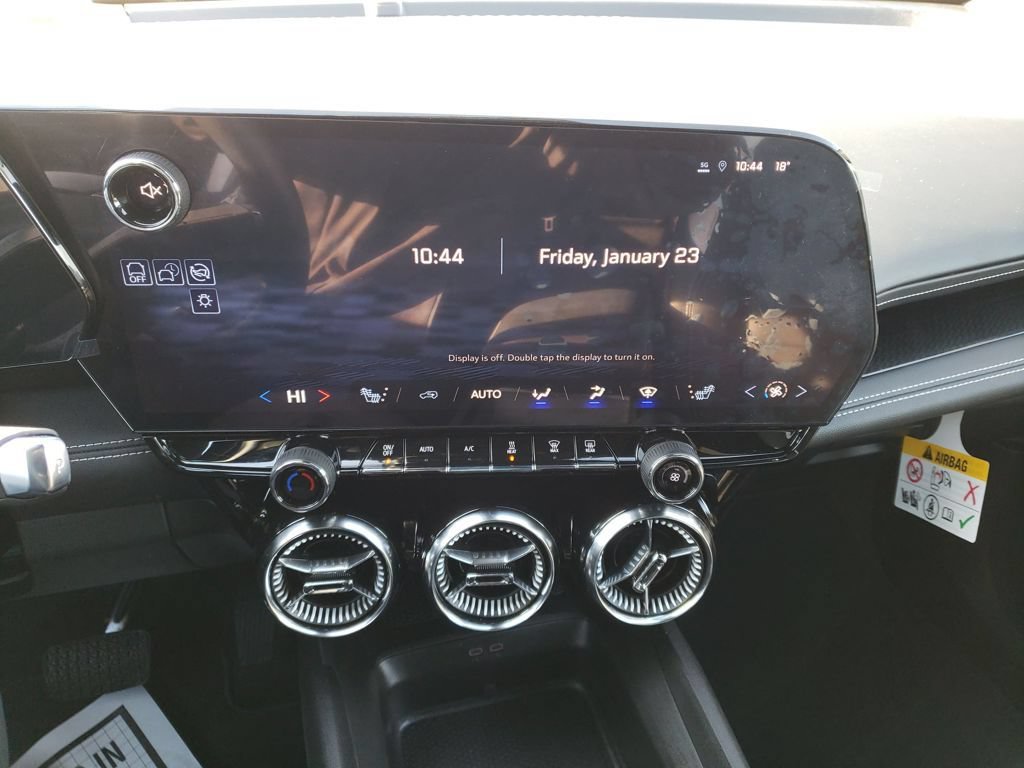 New 2026 Chevrolet Blazer EV LT AWD/4WD image 17