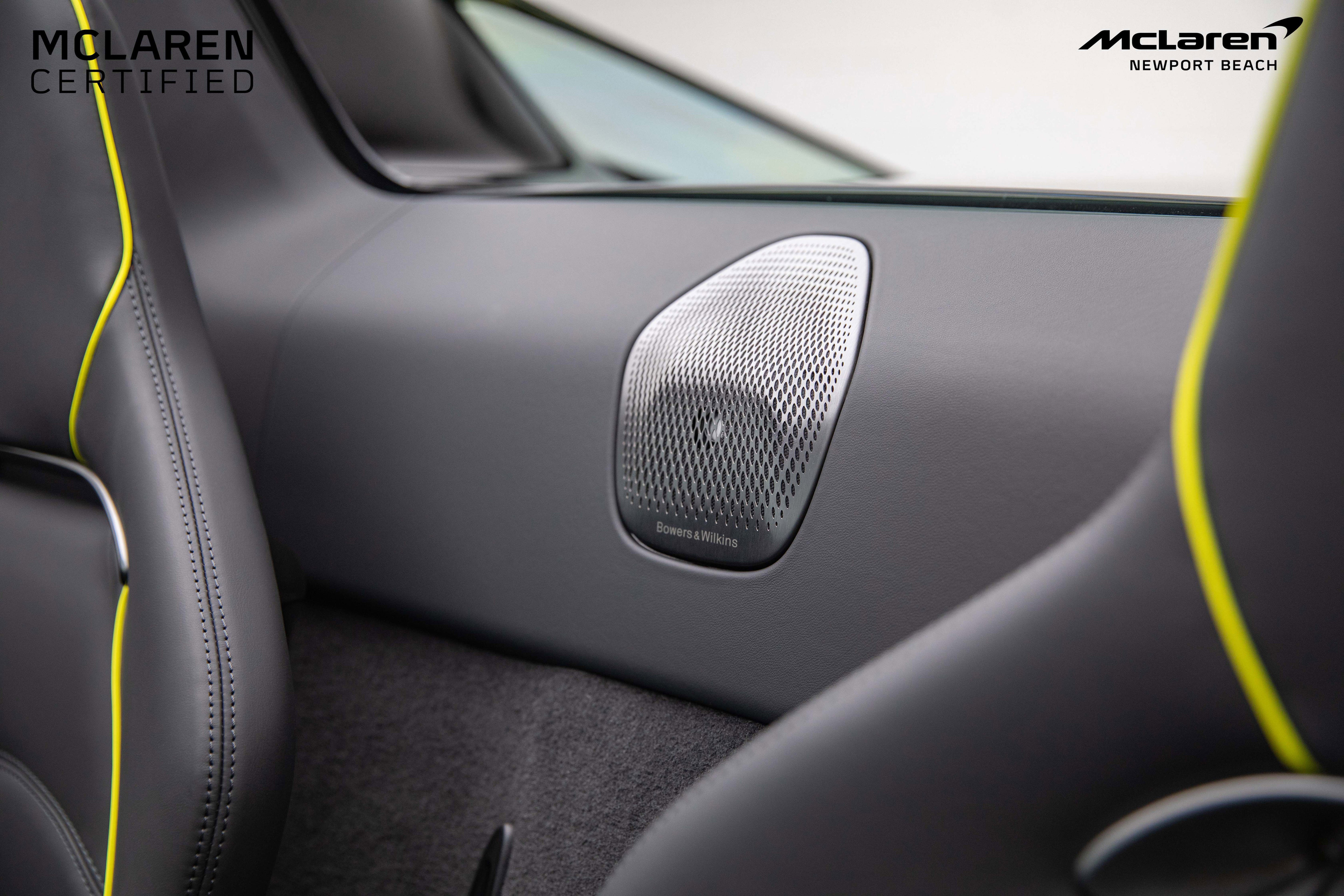 Used 2025 McLaren Artura Spider image 22