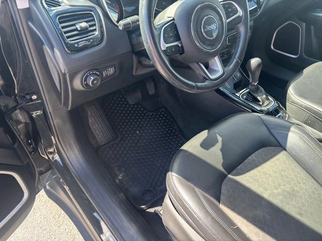 Used 2019 Jeep Compass Latitude AWD/4WD image 13