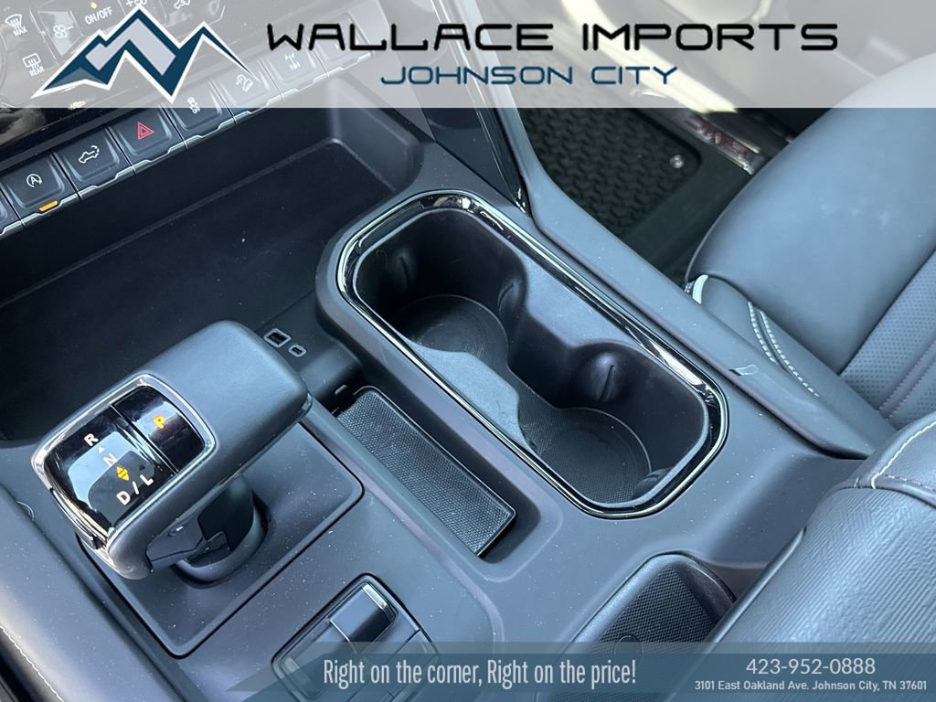 Used 2025 GMC Sierra 1500 AT4X AWD/4WD image 19