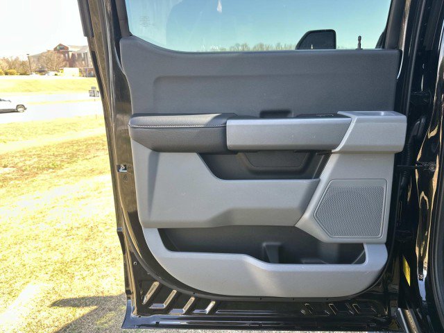 Used 2024 Ford F250 XL w/ STX Appearance Package image 21