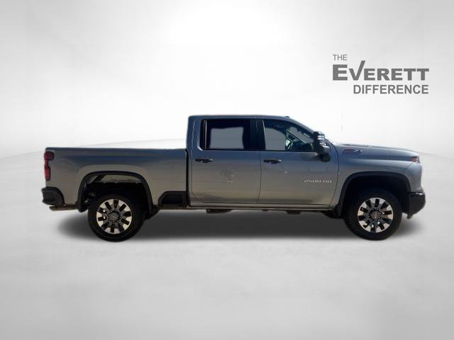 Used 2024 Chevrolet Silverado 2500 Custom w/ Custom Convenience Package AWD/4WD image 8
