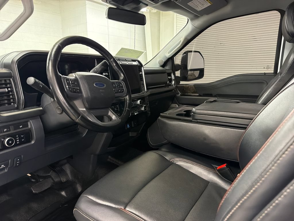 Used 2024 Ford F250 Lariat AWD/4WD image 6