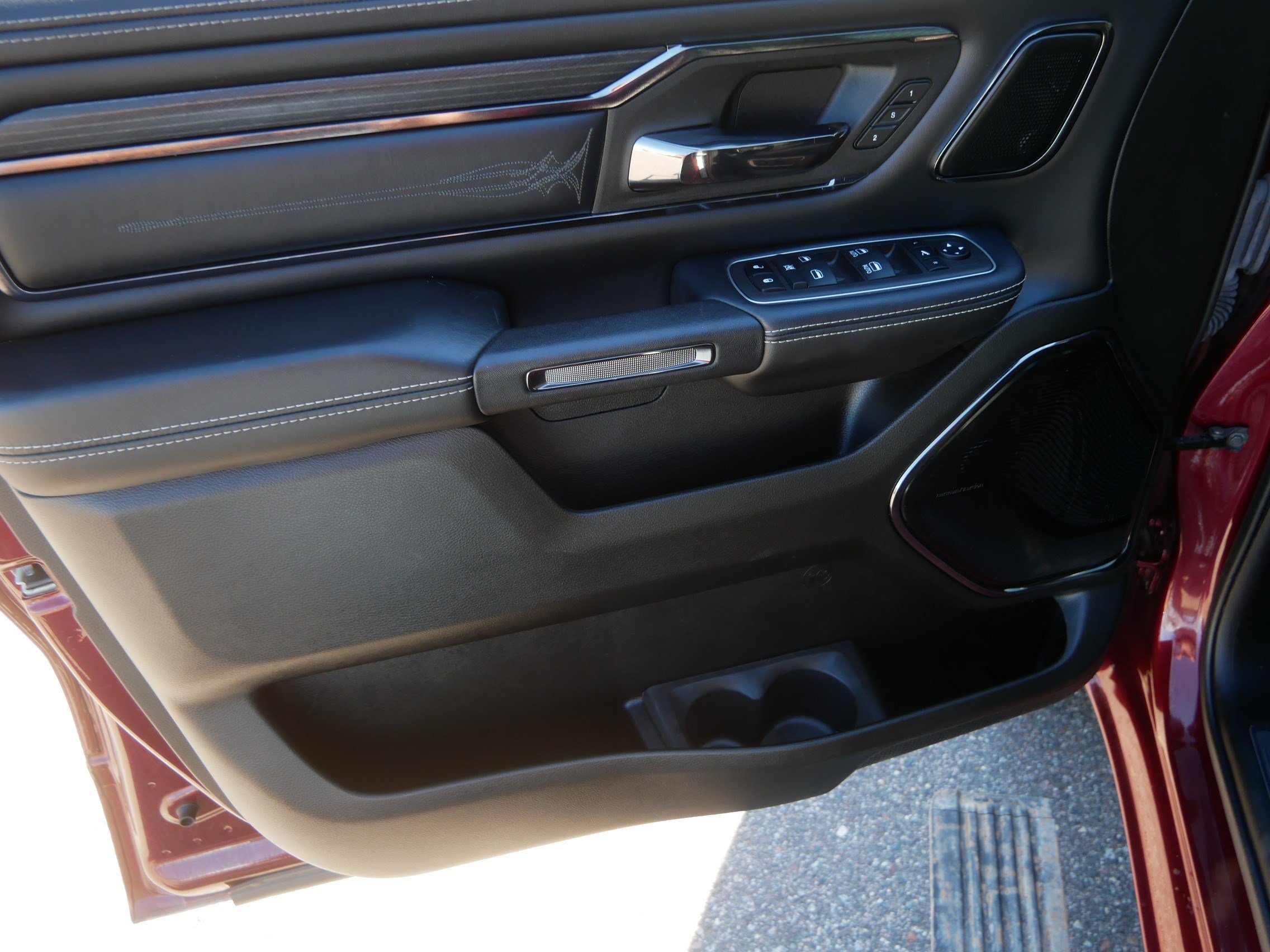 Certified 2024 RAM 1500 Limited AWD/4WD image 23